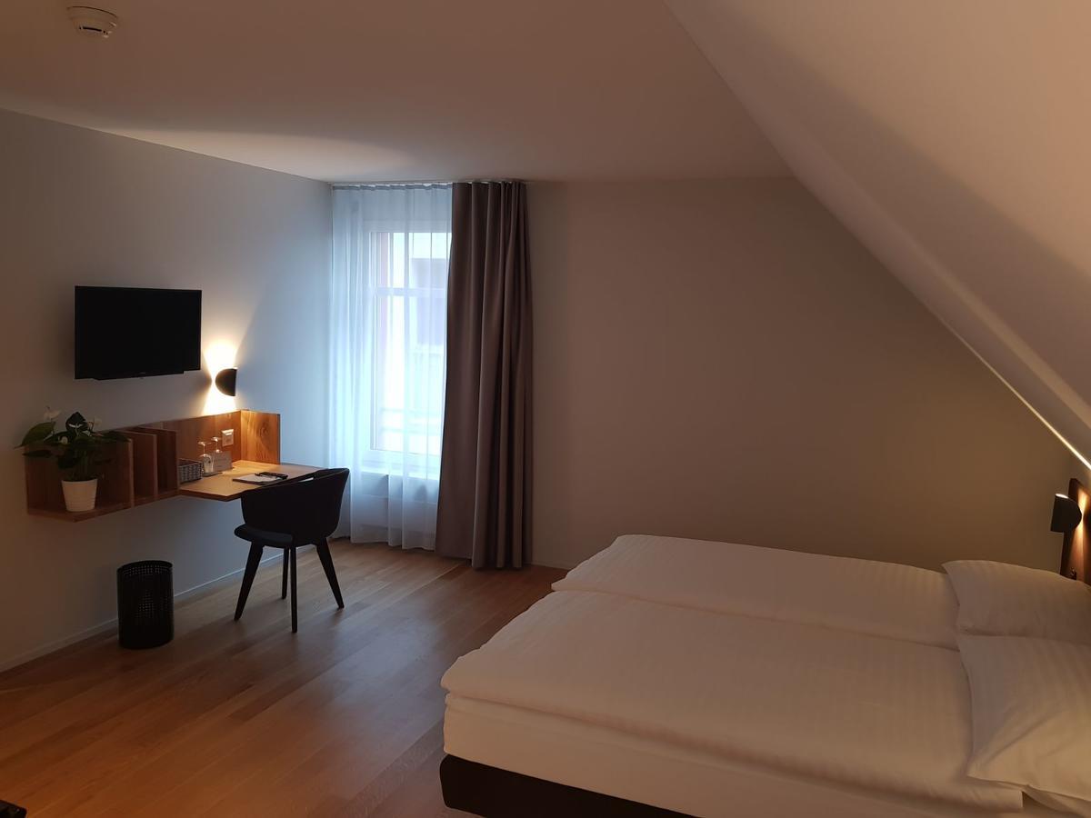 Gasthof Muehle Aesch  Экстерьер фото
